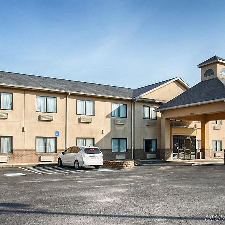 Econo Lodge Уэйнсборо Экстерьер фото
